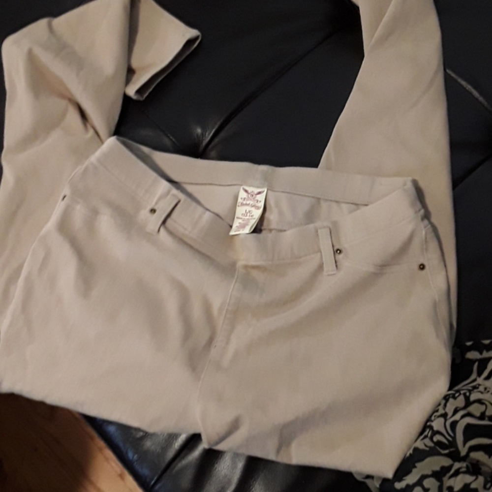 Outfit bundle. Black tan floral cardi and jeggings